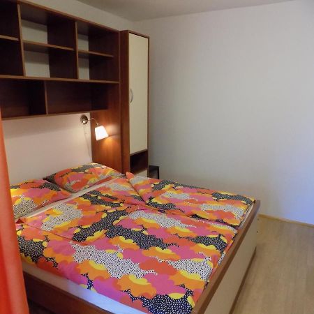 Oriella Apartmans And Room Новиград Экстерьер фото